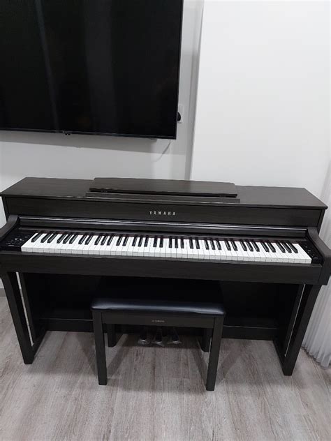 Yamaha Digital Piano CLP 645DW Hobbies Toys Music Media Musical