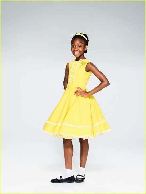 NBC's 'Hairspray Live!' Gets Official Cast Portraits Including Ariana ...