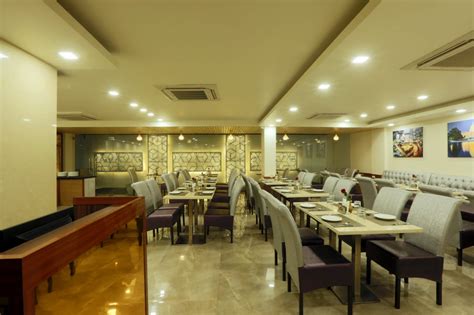 Omega Hotels 헕헢헢헞 Gurgaon Hotel