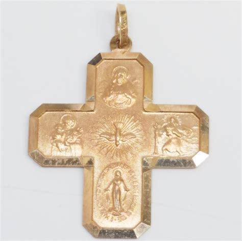 Buy The 14K Gold Scapular Four Way Cross Medal Pendant 2 6g GoodwillFinds