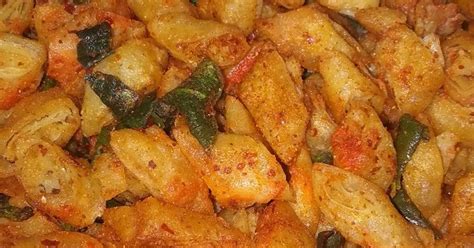 Resep CemiLan keripik Lumpia pedas manis oleh Bunda vina - Cookpad