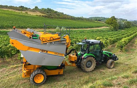 GT3 la nouvelle machine à vendanger tractée de Grégoire