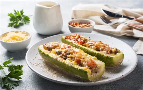 Ricetta Zucchine Ripiene Vegetariane Il Club Delle Ricette