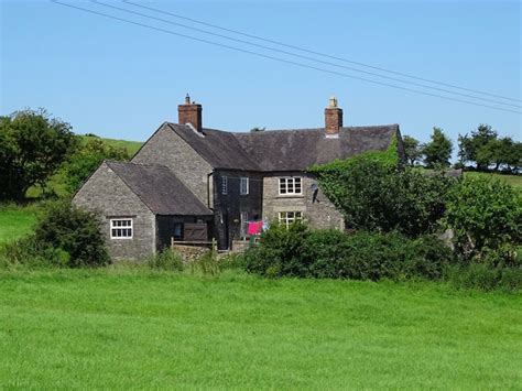 Clifftop Farm Ian Calderwood Cc By Sa Geograph Britain And Ireland