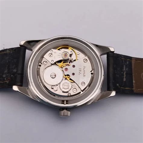 Hmt Jubilee Beautiful Wrist Watch Az