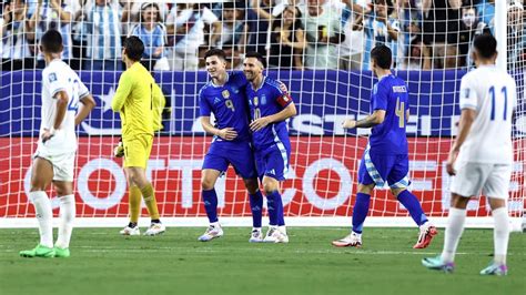 Leo Messi Signe Un Doublé Avec Largentine Pour Son Dernier Match