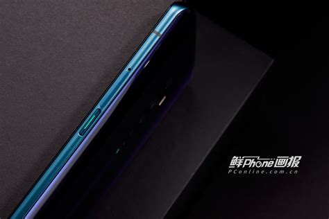 Oppo Reno2海洋之心版图赏：雾光影 邃蓝心手机太平洋科技