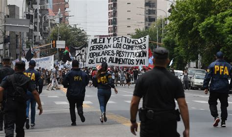 Operativo Represivo Puente Pueyrred N Importante Protesta De