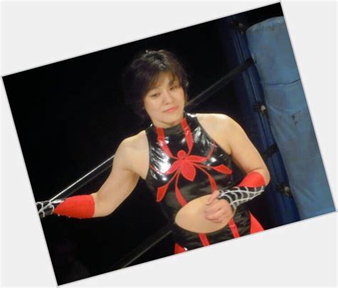 8 Hot Sexy Mariko Yoshida Bikini Pics