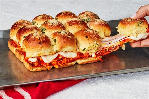 Best Shredded Chicken Parm Sliders How To Shredded Chicken Parm Sliders