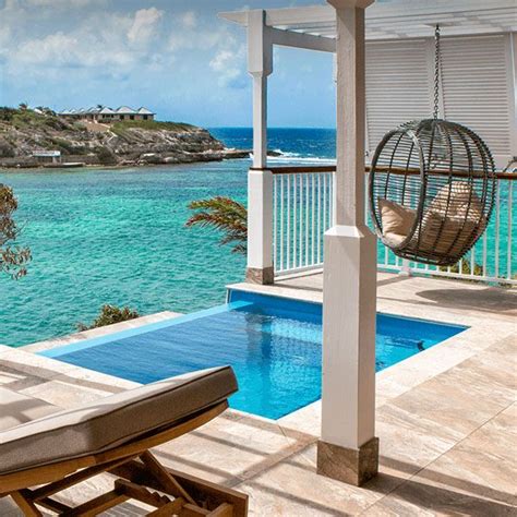 Luxurious Ocean View Villas with Private Plunge Pools