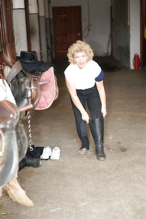 Old Granny Takes Huge Dildo On Farm Part Pics Xhamster