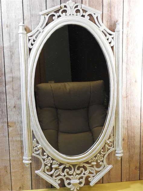 Vintage Antiqued White Wall Mirror Decorative Syroco Wall Hanging