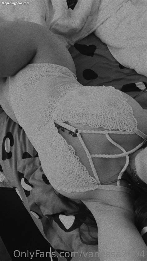 Vanessa2004 Nude OnlyFans Leaks Fappening FappeningBook