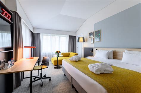 HOLIDAY INN HASSELT, AN IHG HOTEL $122 ($̶1̶4̶5̶) - Updated 2023 Prices ...