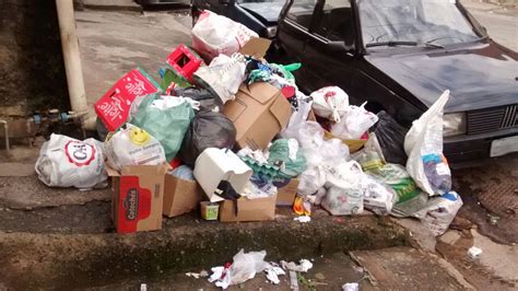 Lixo Na Calçada Jornal Planeta Serra