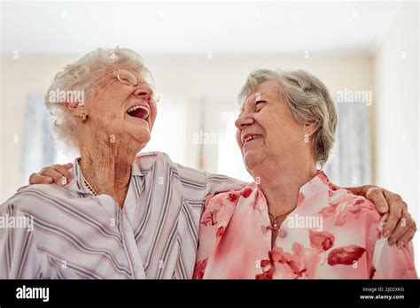 Mature Women Friends Laughing Home Hi Res Stock Photography And Images