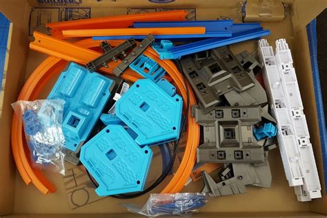 The Brick Castle Hot Wheels Track Builder System Power Booster Kit Review