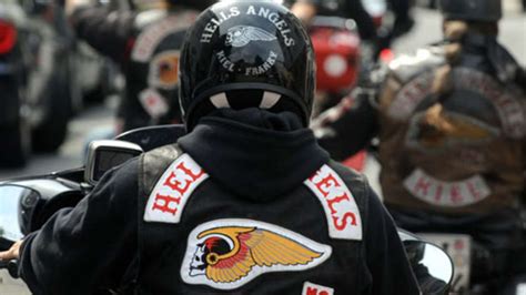 Hells Angels Rocker Wegen Todesschuss Vor Gericht