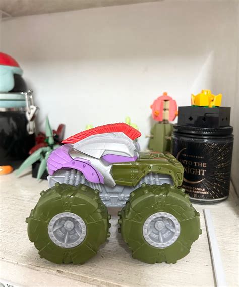 Hot Wheels Hulk Monster Truck Hobbies Toys Toys Games On Carousell