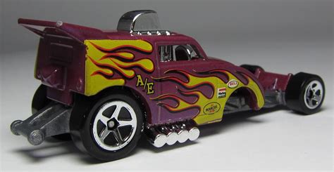 First Look Hot Wheels Angry Birds Minion Pig Altered Ego LamleyGroup