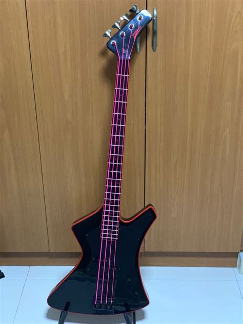 Vintage Washburn B 5 Bass Hobbies And Toys Music And Media Musical Instruments On Carousell