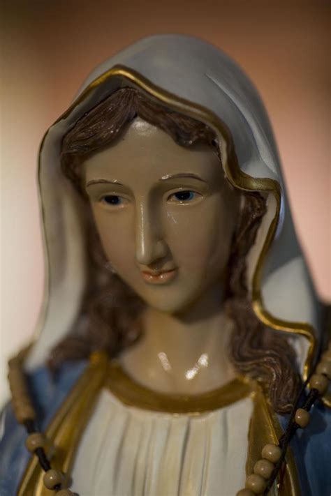 Thousands Flock To Weeping Mary Statue In Israel