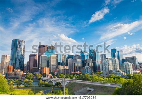 City Skyline Calgary Alberta Canada Stock Photo (Edit Now) 517703239