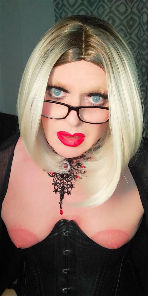 Emma Browne 28 Nude Pics XHamster