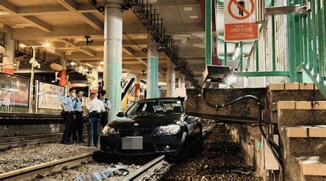 Stolen Vehicle Found Abandoned On Tuen Mun Light Rail Tracks The Standard