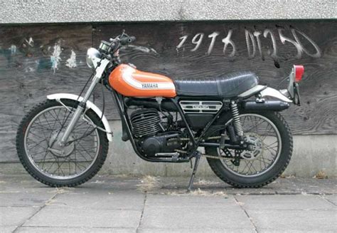 1976 Yamaha DT250 Classic Motorcycle Pictures