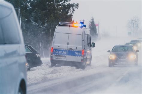 Ciężkie warunki na drogach ZDJĘCIA Podhale Region