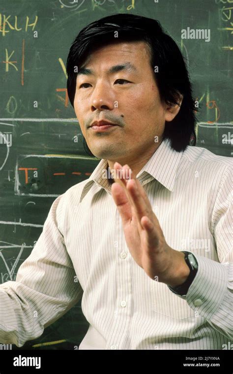 Susumu Tonegawa 1987 Nobel Prize Stock Photo Alamy