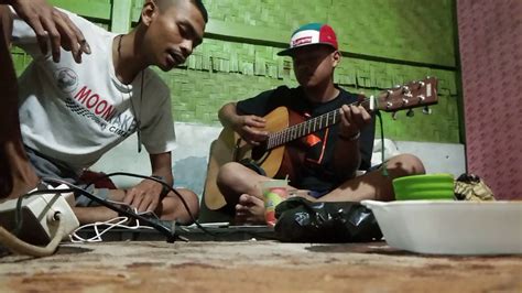 Bagaikan Langit Dan Bumi Cover Boit Youtube