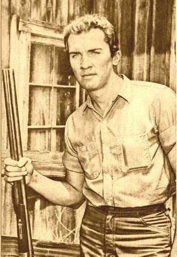 Roy Thinnes Es Ben Quick Un Largo Y Ardiente Verano Roy Thinnes