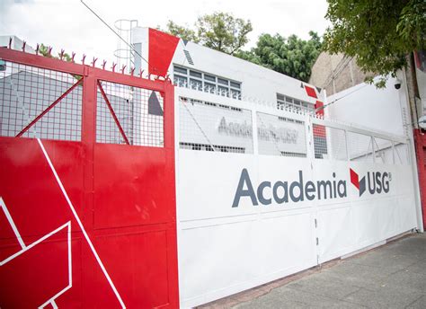 Academia USG Fachada Exterior USG Brandhub