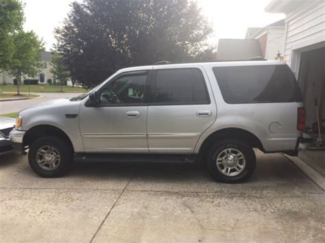 Ford Expedition 2001