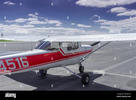 Cessna 210 Airplane Fotografías E Imágenes De Alta Resolución Alamy