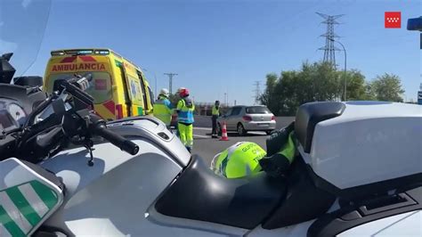 Muere Un Motorista De A Os Tras Salirse De La V A En La A A La