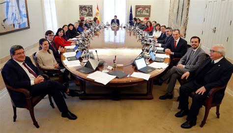 Primera Reunión Del Consejo De Ministros Del Gobierno Rtvees