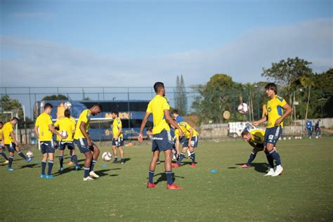 Em Recife Cruzeiro fecha preparação para duelo o Náutico veja