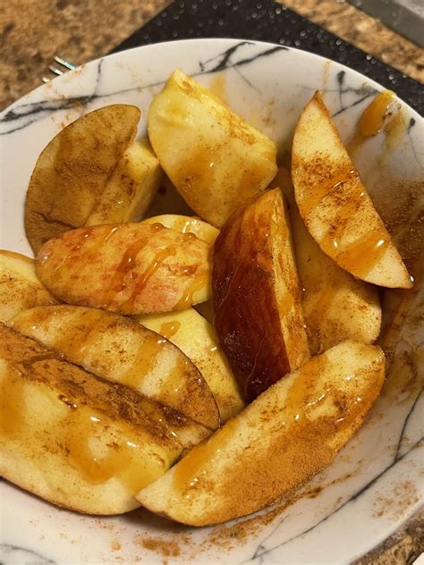 Microwaved Apples With Cinnamon And Small Amount Of Caramel Syrup 🥺 Rgoodrestrictionfood