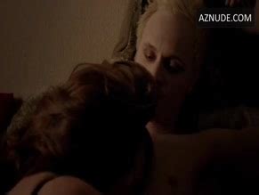 SARAH JANE REDMOND Nude AZNude