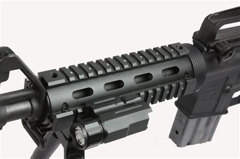 M4 quad rail handguard - hopdehi