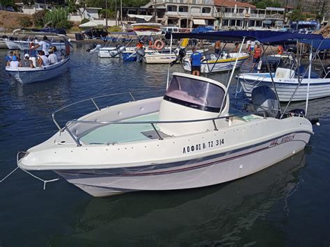 Mieten Sie ein Motorboot Nireus Ω53 Elegance Kerí Nireus SamBoat