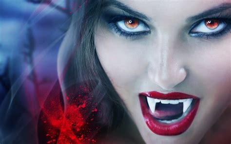 Sexy Female Vampire Wallpaper