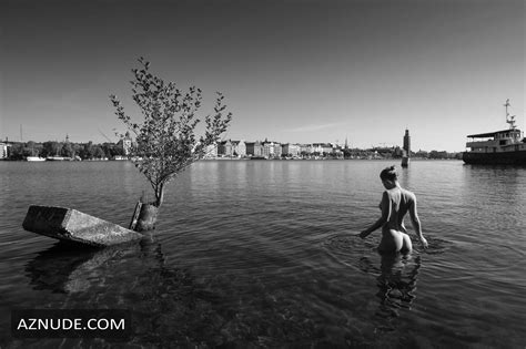 Marisa Papen Nude In In The Streets Of Stockholm Photoshoot Swedish Aznude