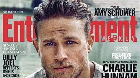 Primera Imagen De Charlie Hunnam Como Rey Arturo Cuore