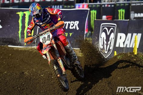 Mxgp Lombok Jeffrey Herlings Vince La Prima Manche Davanti A Jorge