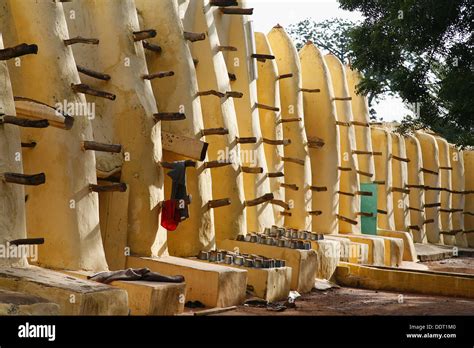 Mosque, Bobo Dioulasso. Burkina Faso Stock Photo - Alamy